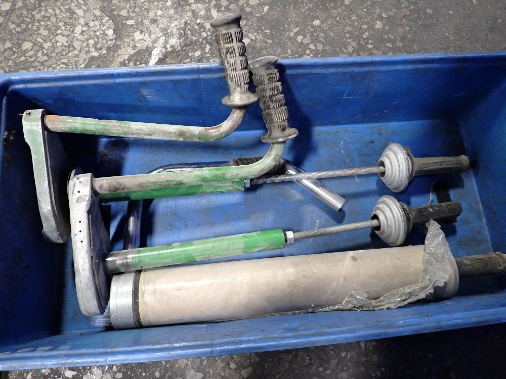  Hand Pumps