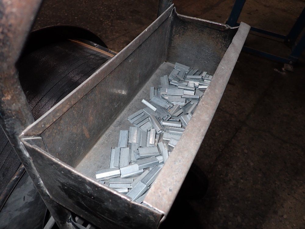  Banding Cart
