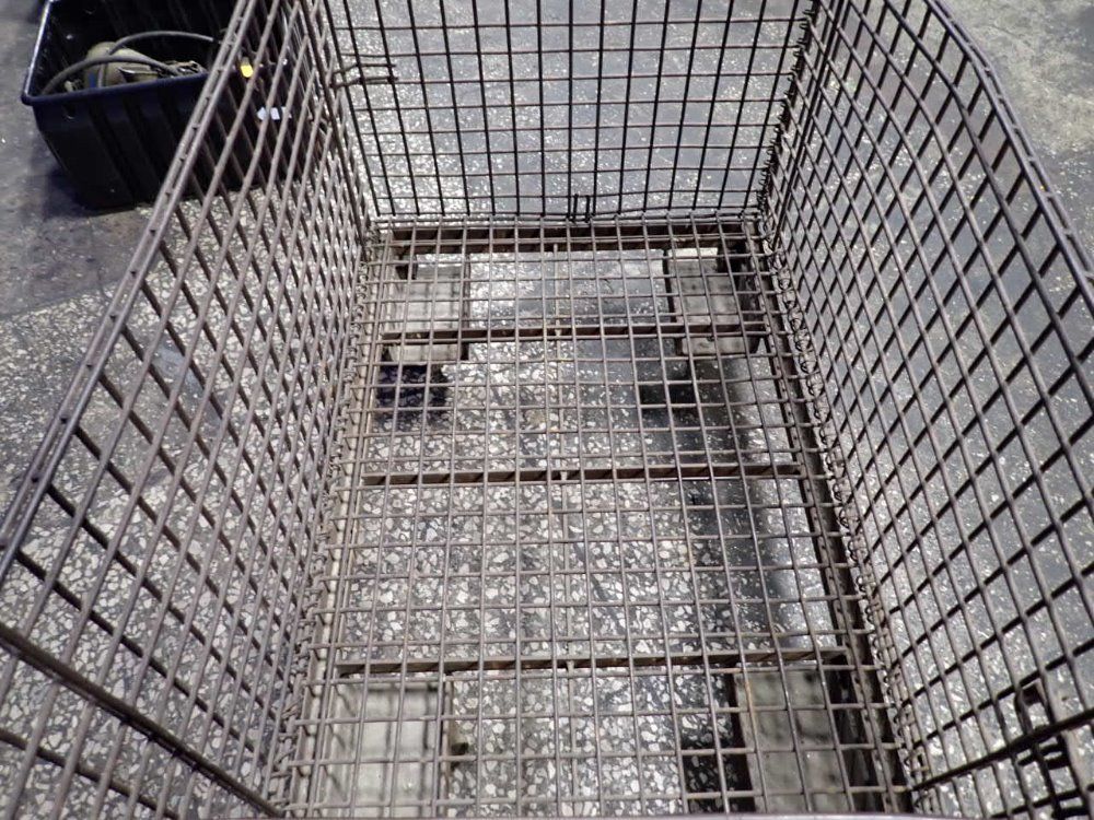  Collapsible Wire Basket