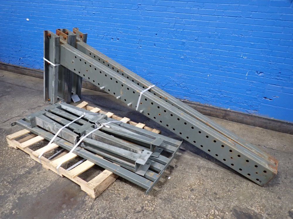 Steeltree Cantilever Rack