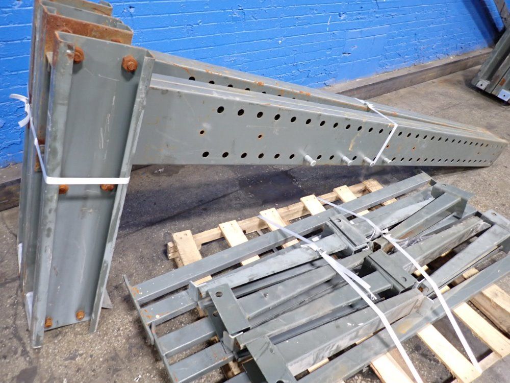Steeltree Cantilever Rack