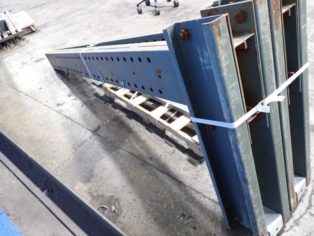 Steeltree Cantilever Rack