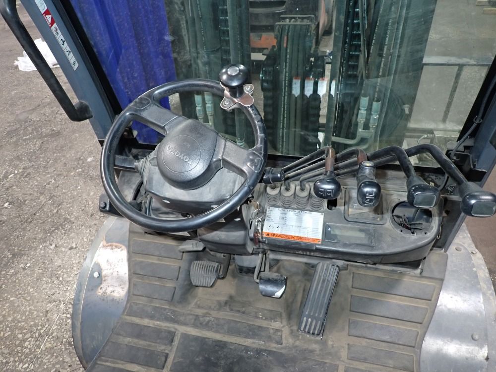 Toyota Toyota 8fgc70u Propane Forklift