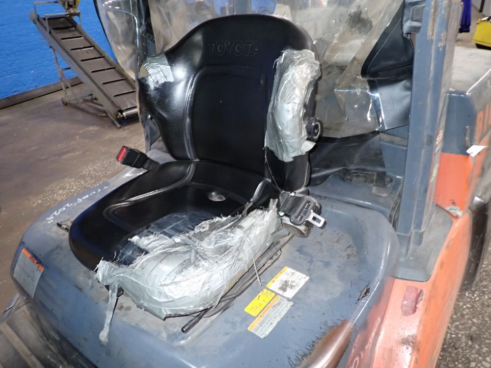 Toyota Toyota 8fgc70u Propane Forklift