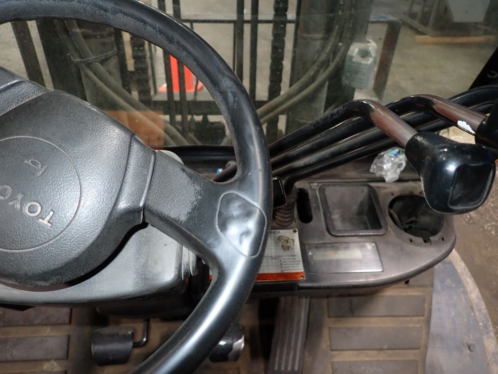 Toyota Toyota 8fgc70u Propane Forklift