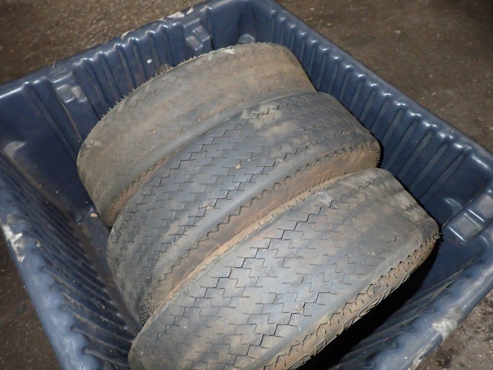 Carlisle Tires