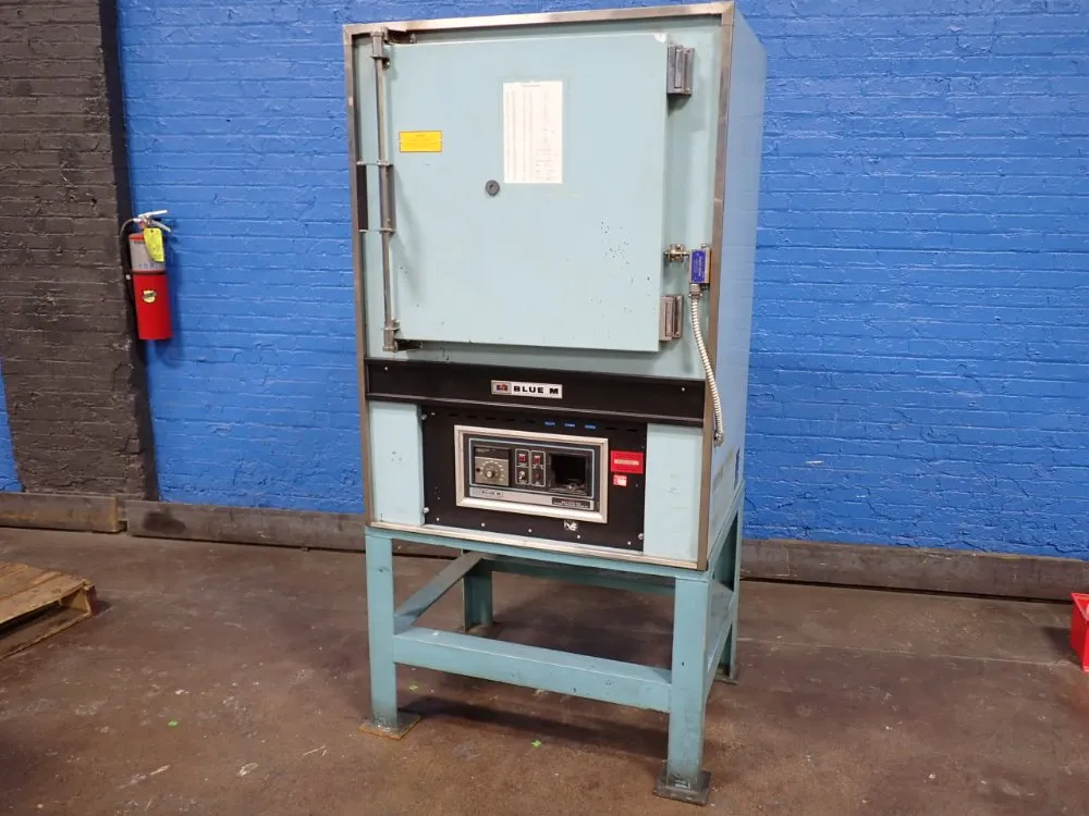 Blue M Oven