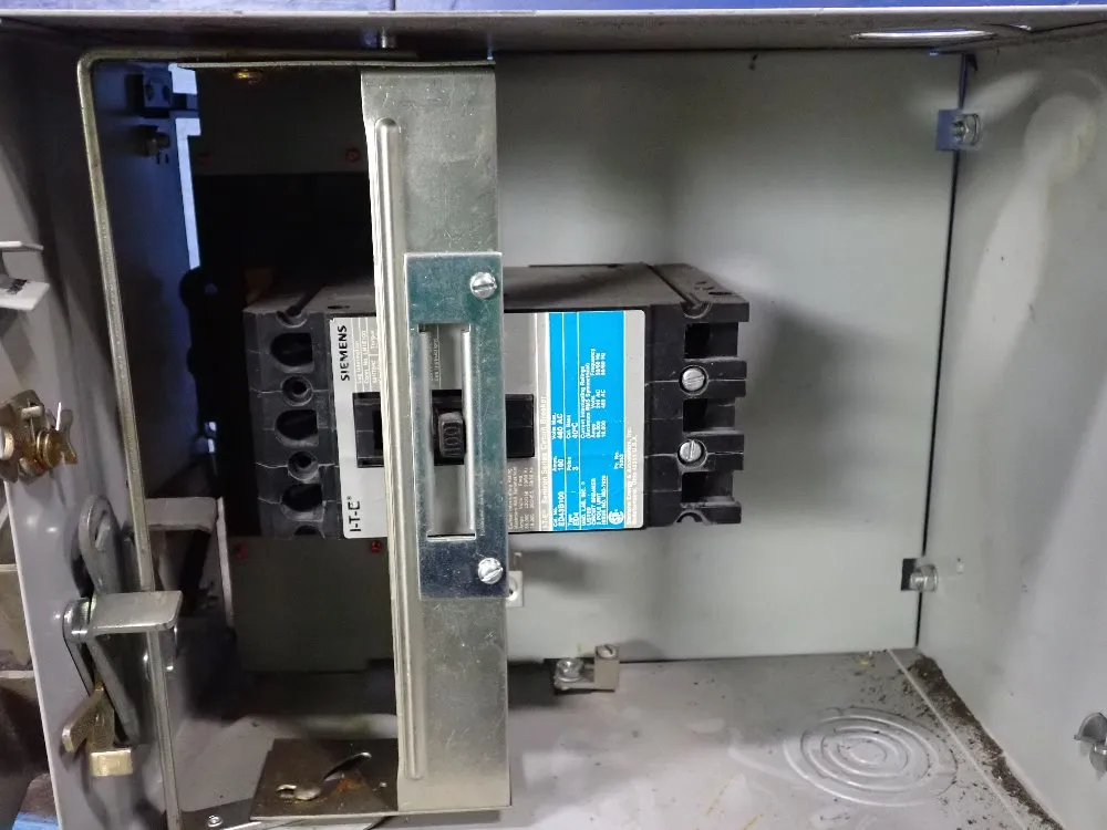 Siemens 100 Amp / 600 Vac Circuit Breaker Bus Plug - Uec4100g