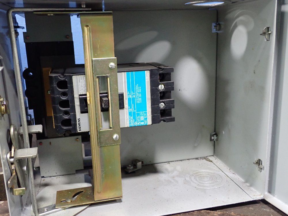 Siemens Circuit Breaker Bus Plug