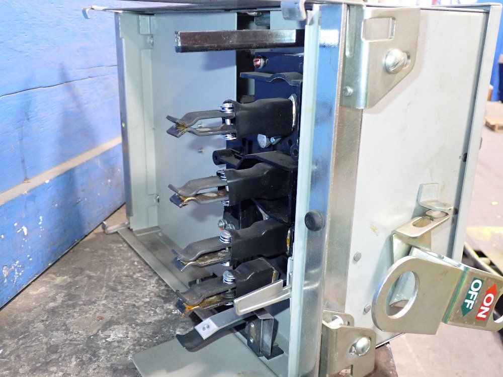 Siemens Circuit Breaker Bus Plug