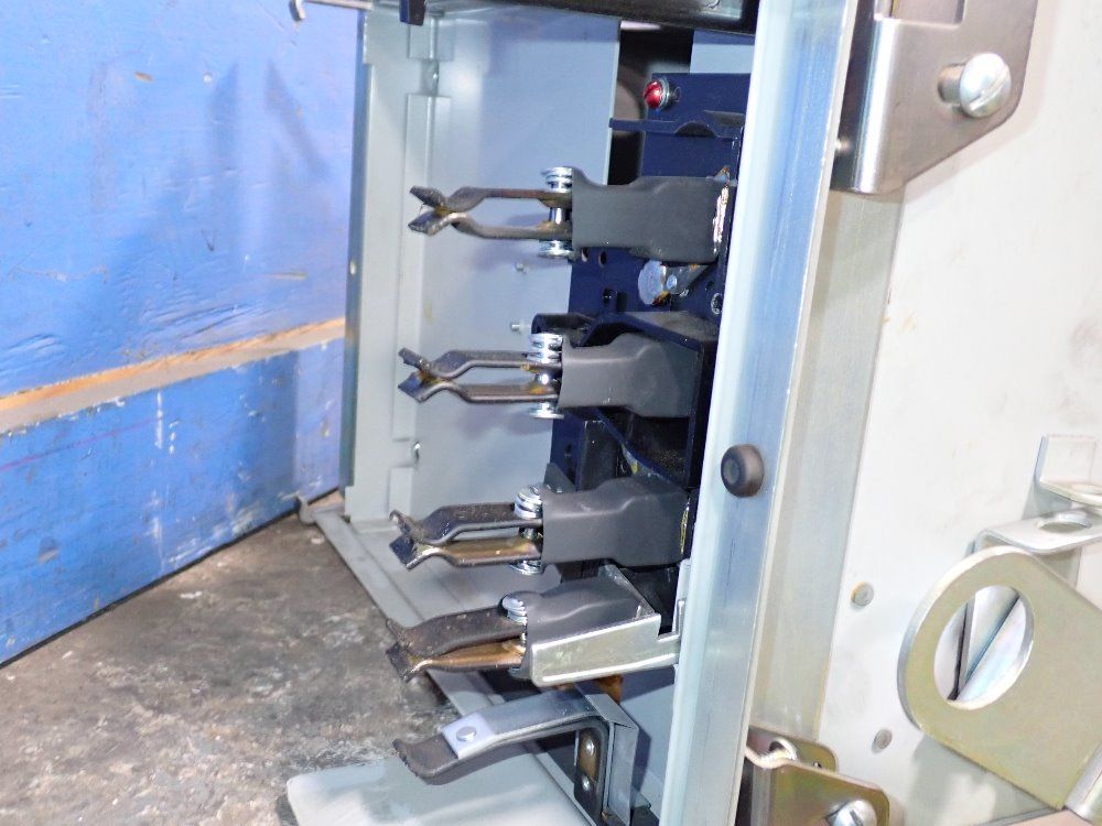 Siemens Circuit Breaker Bus Plug