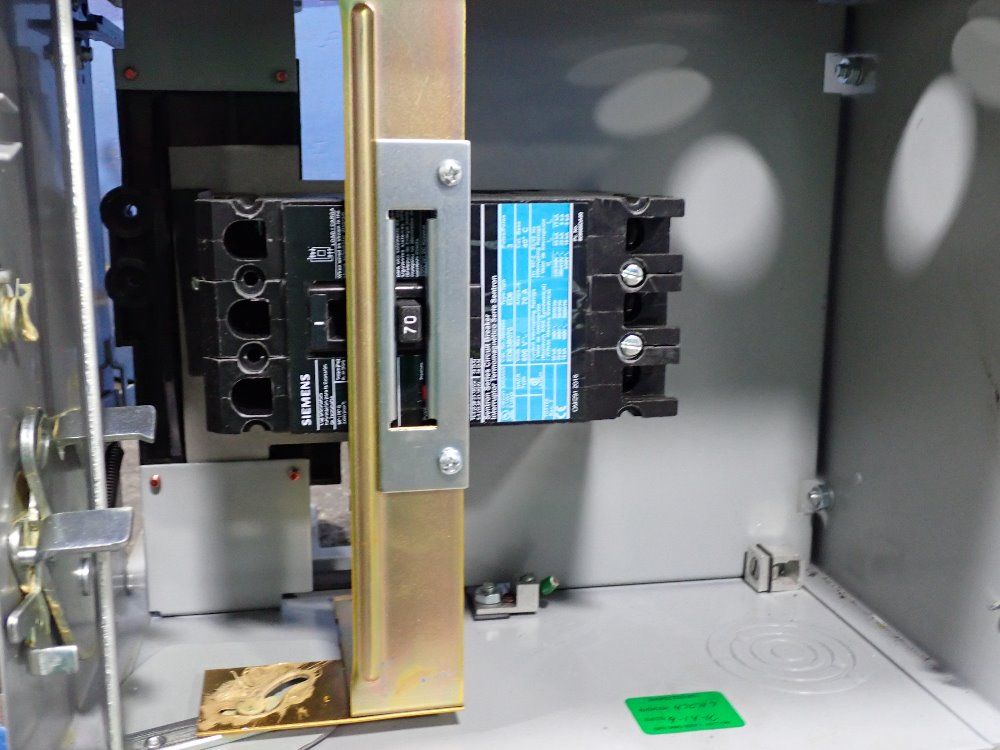 Siemens Circuit Breaker Bus Plug