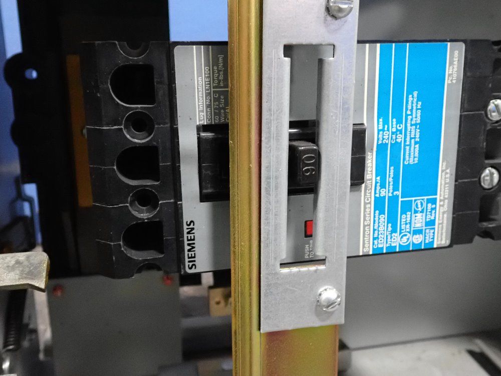 Siemens Circuit Breaker Bus Plug