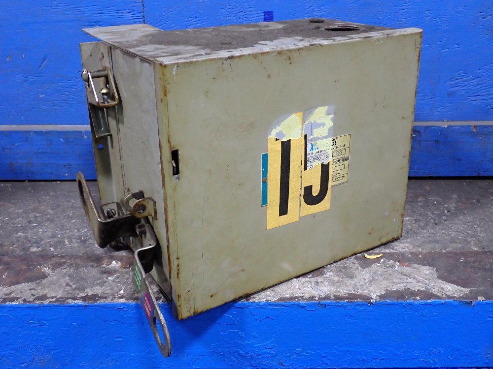 Siemens Circuit Breaker Bus Plug