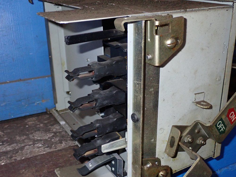 Siemens Circuit Breaker Bus Plug