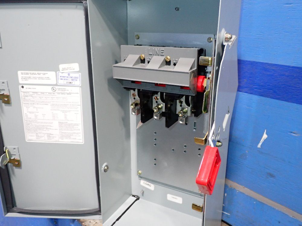 General Electric Non Fusible Disconnect