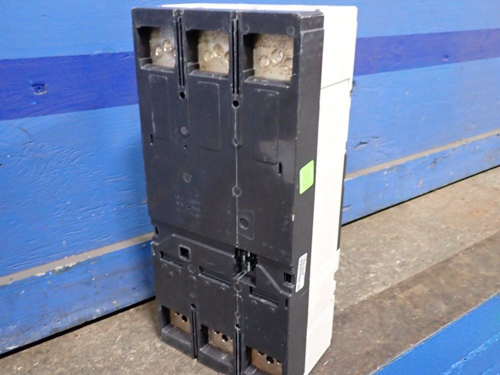 Siemens Siemens 800 Amp Circuit Breaker