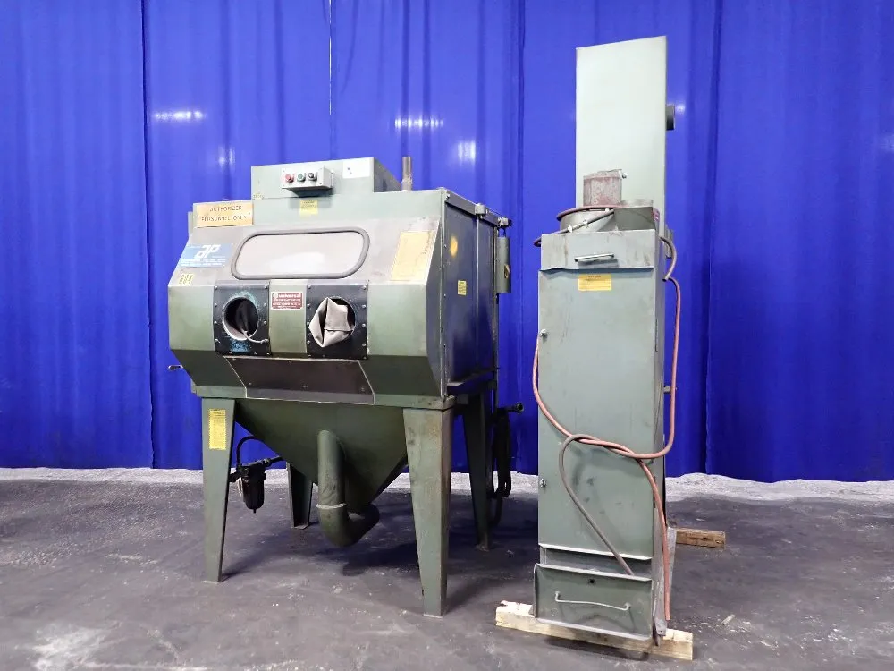 Universal Universal Blast Cabinet