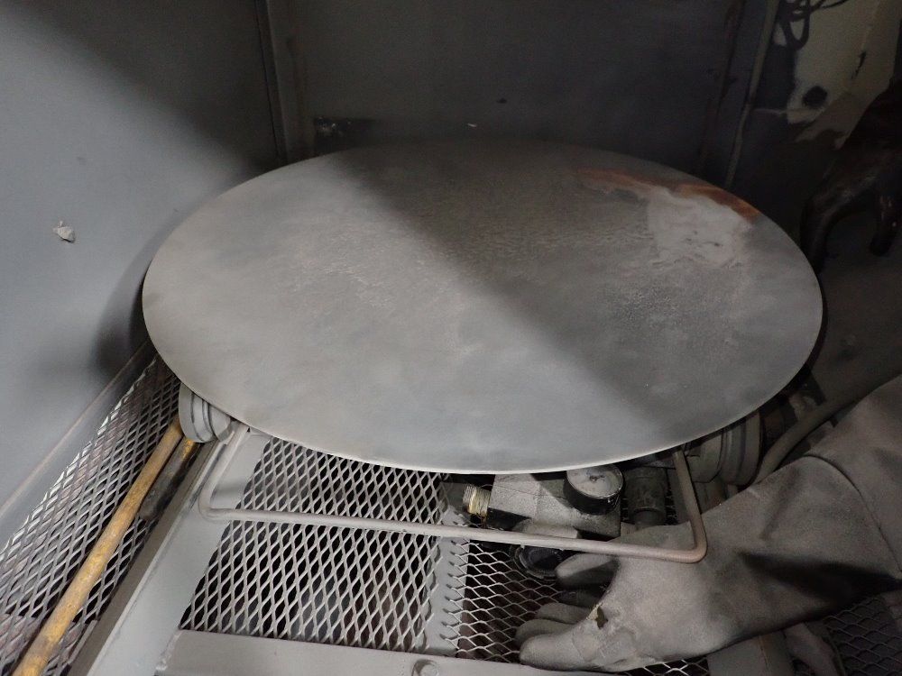 Universal Universal Blast Cabinet