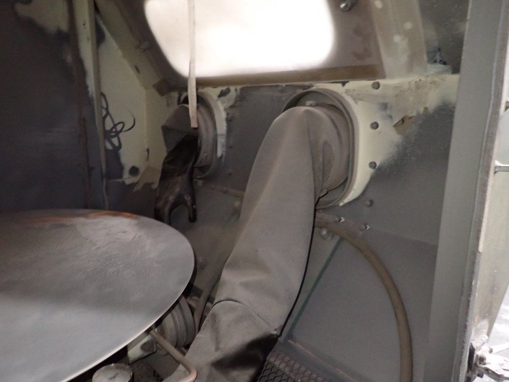 Universal Universal Blast Cabinet