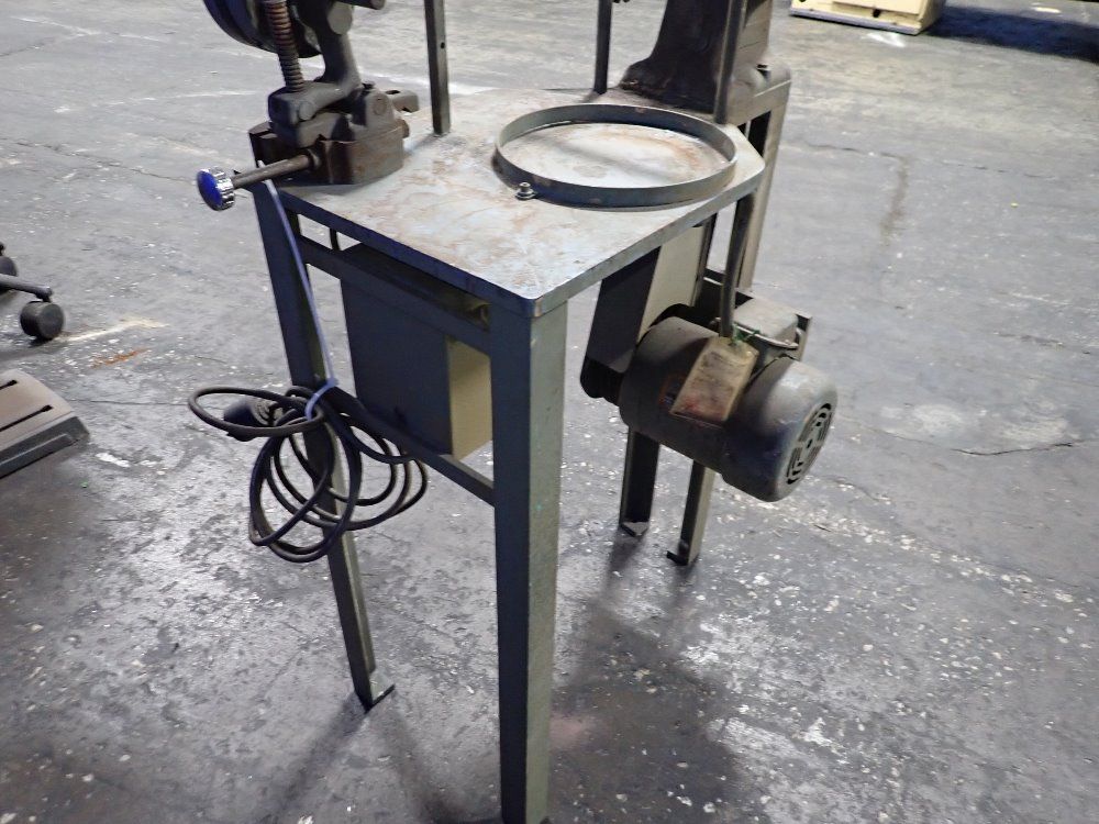  Grinder