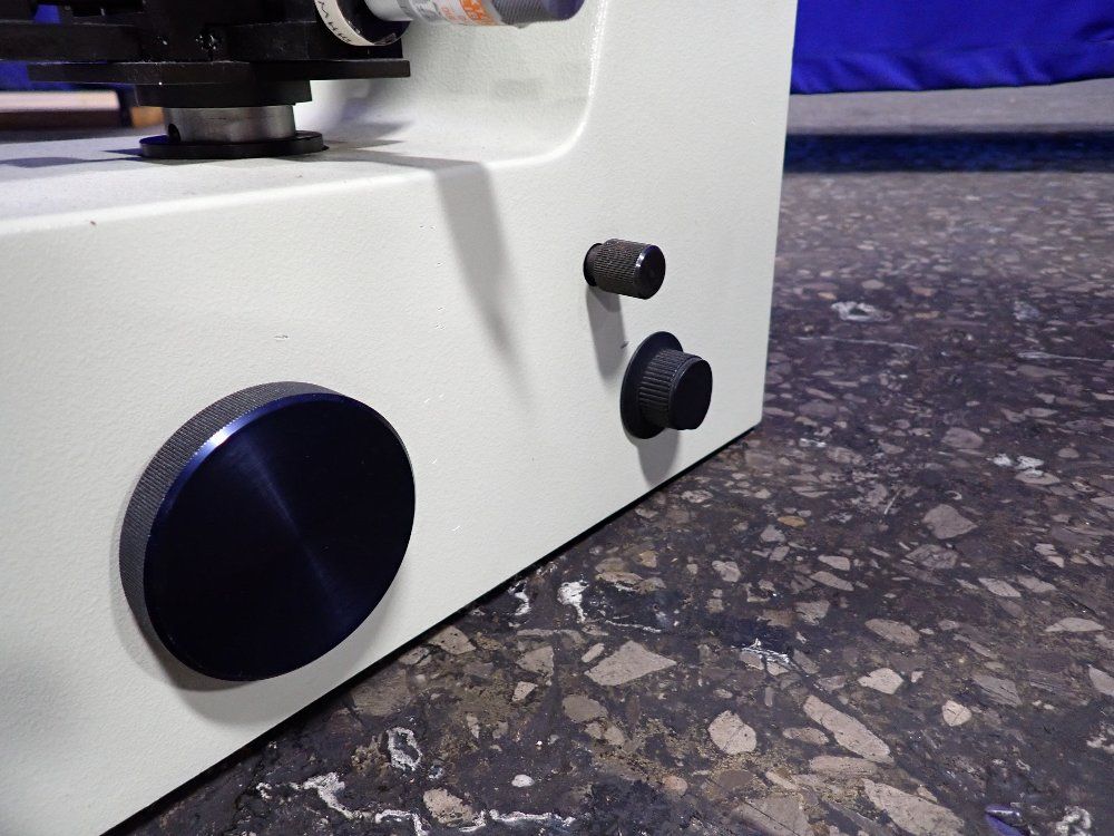 Wilson 1995 Wilson Series 200 Tukon Tu240c Microhardness Hardness Tester - Tu240c