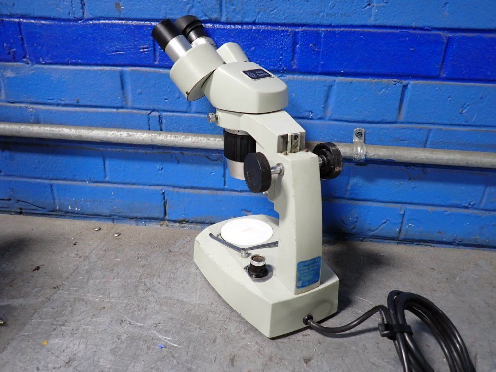 Fisher Scientific Microscope