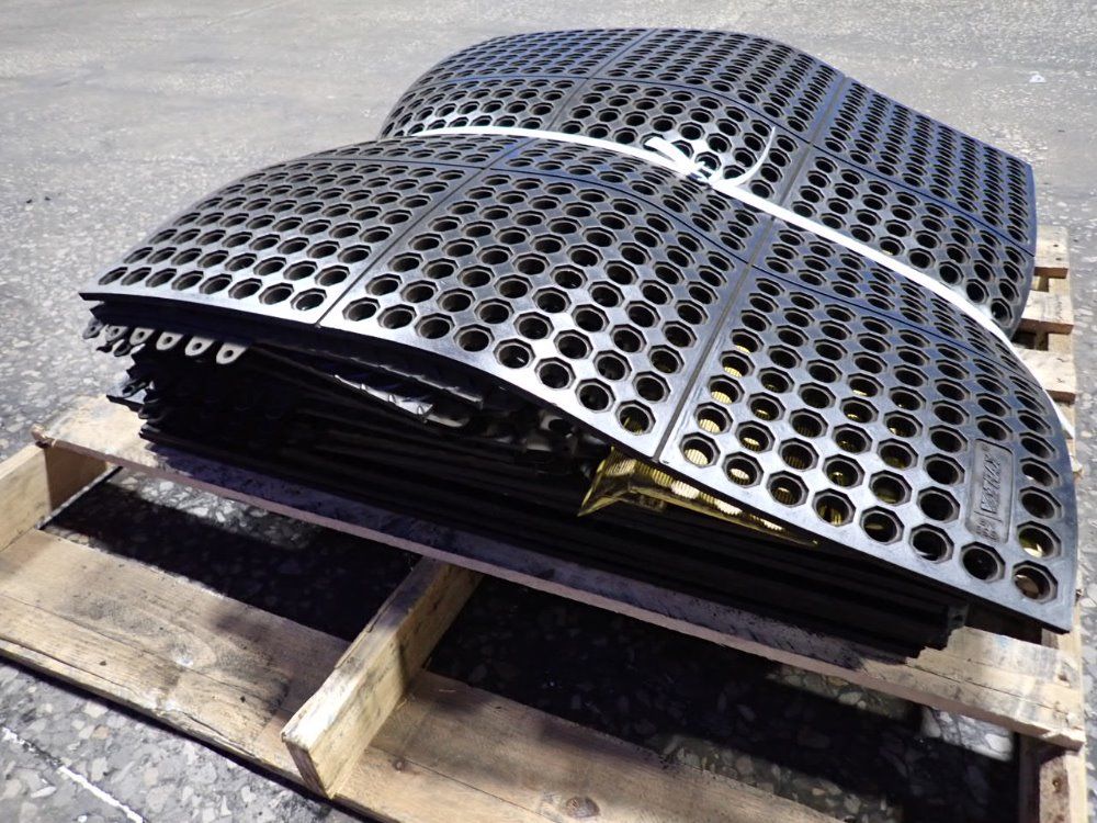  Rubber Mats