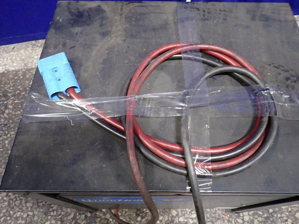 Applied Energy Battery Charger