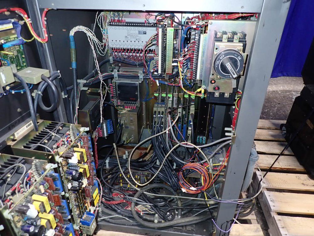 Fanuc Fanuc P100 Robot