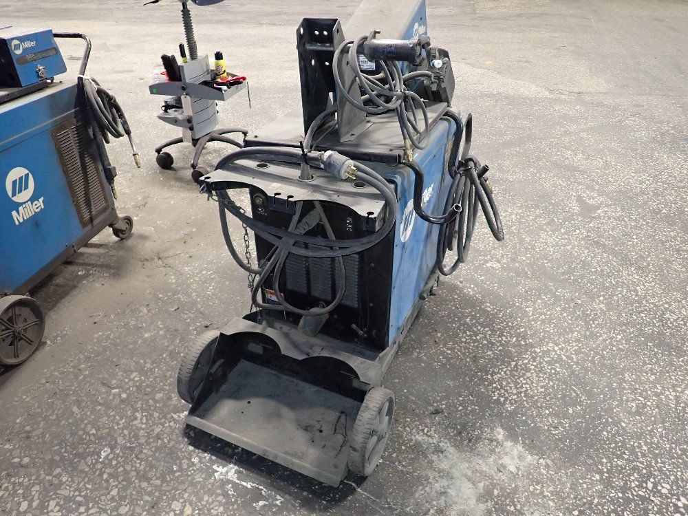 Miller Miller Pipeworx 400 Welder