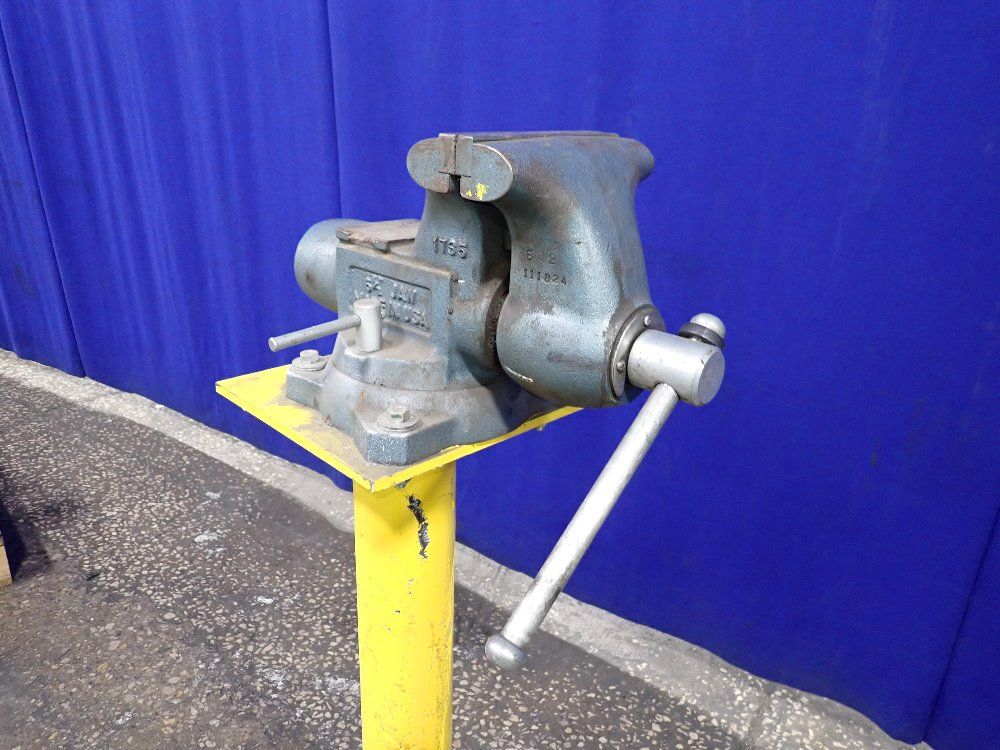 6 1/2" Vise