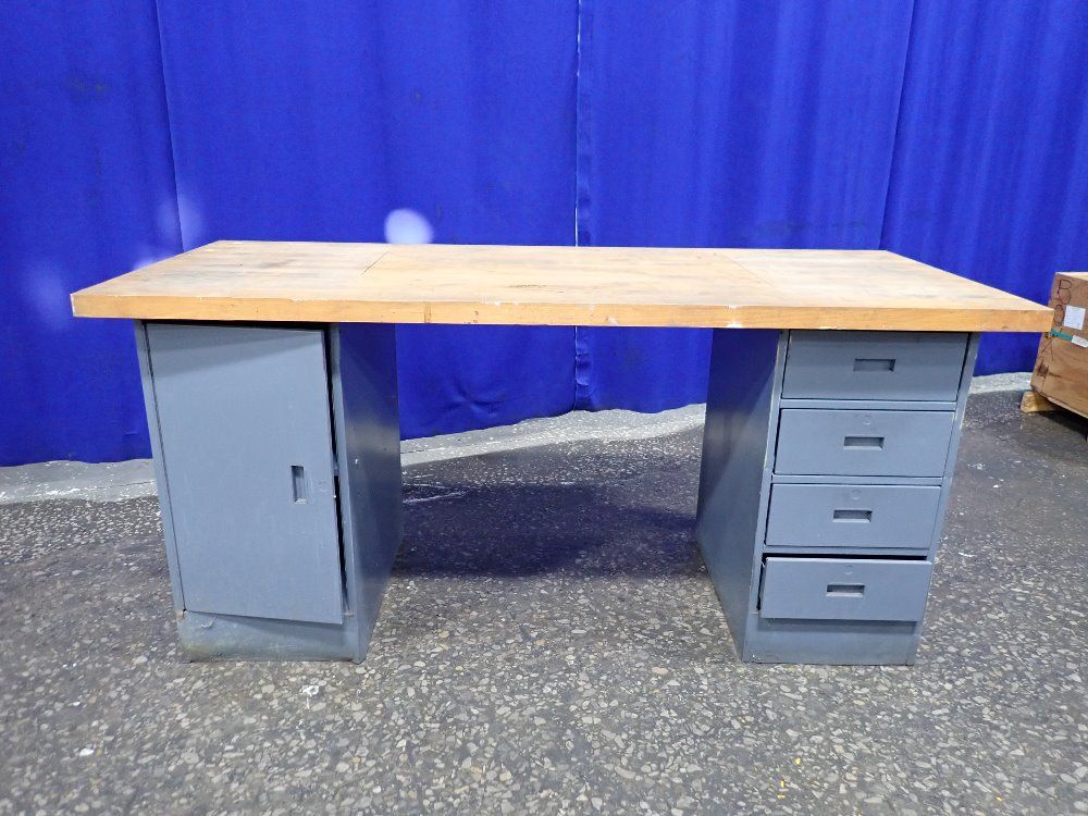  Workbench