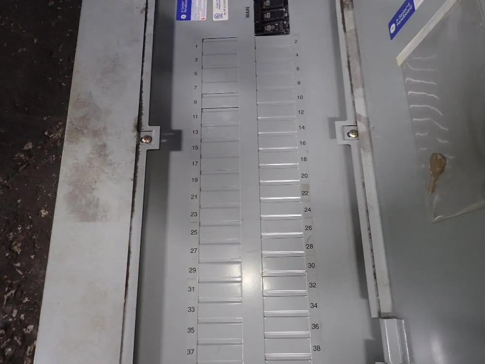 General Electric Panelboard 