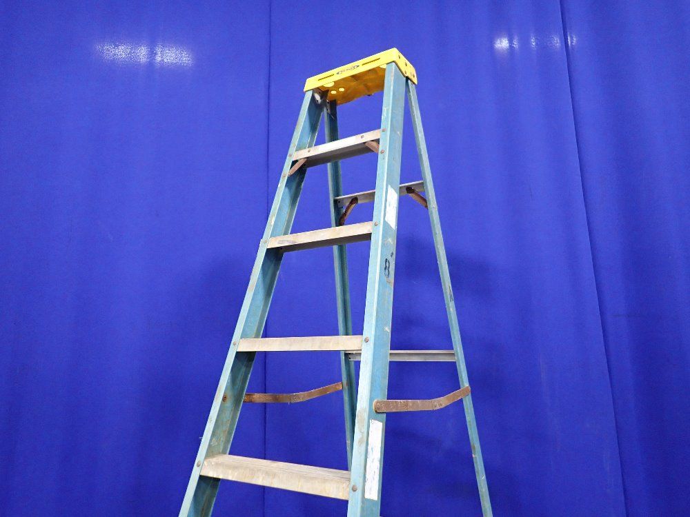  Ladder
