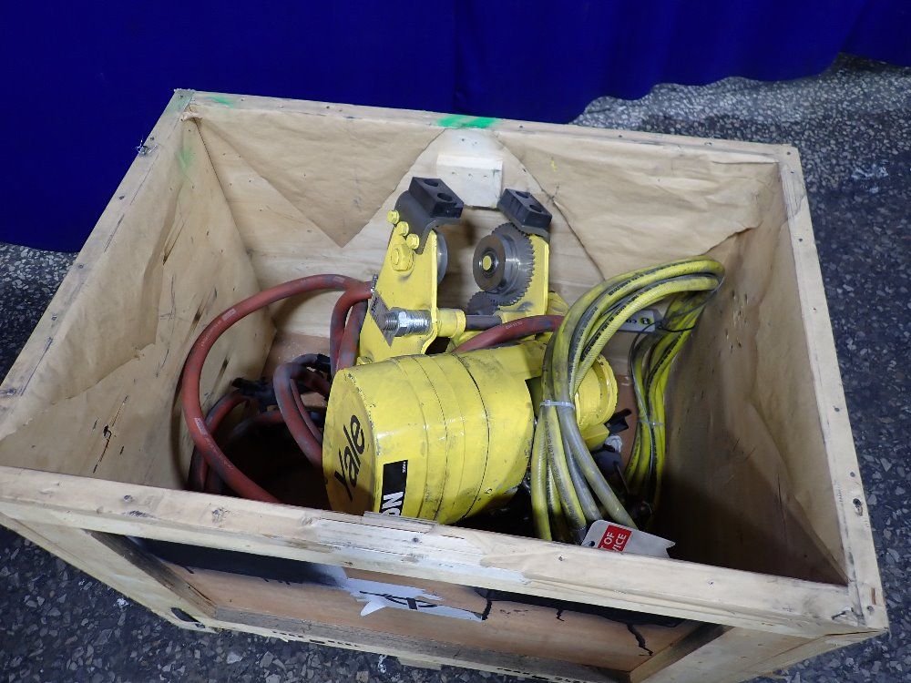 Yale Air Chain Hoist