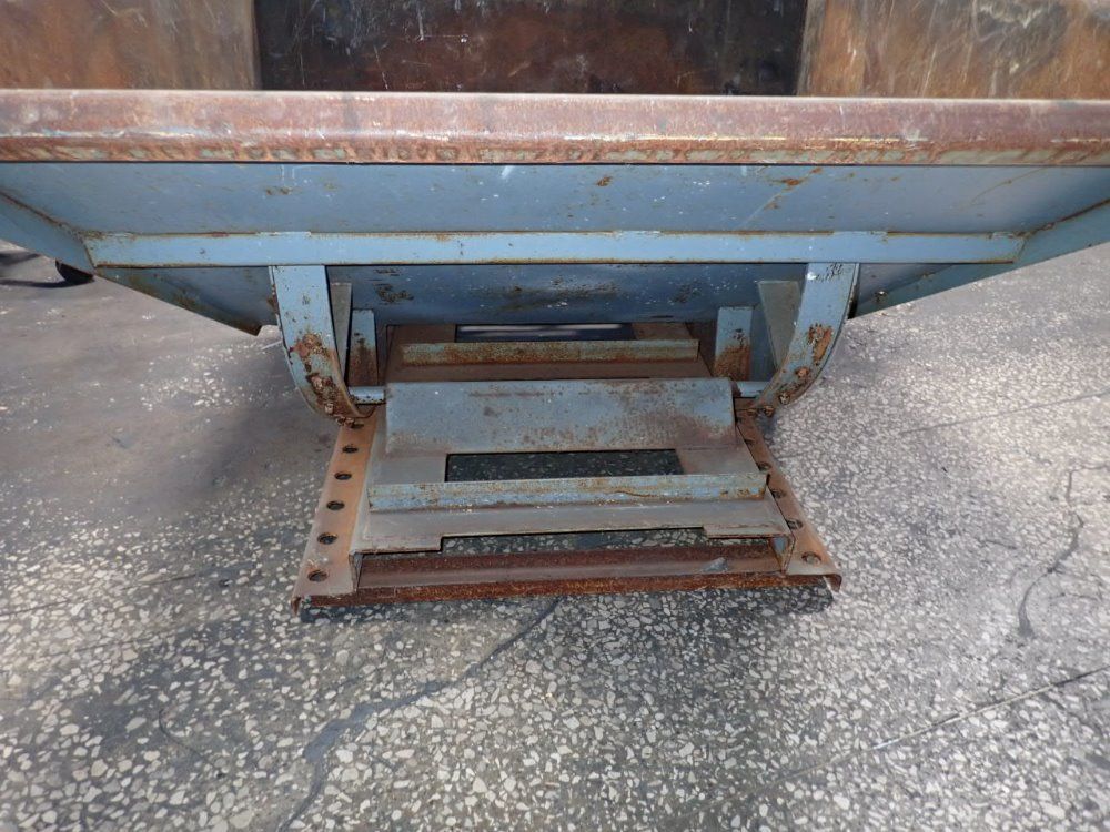 Wright Self Dumping Hopper