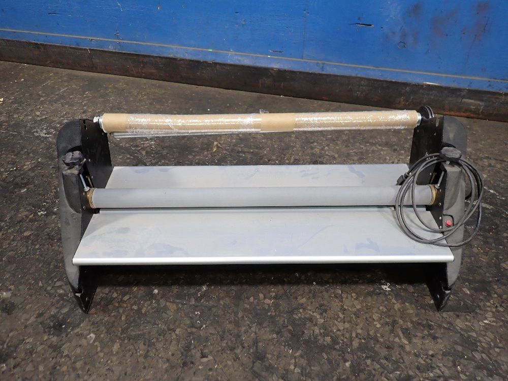  Laminator