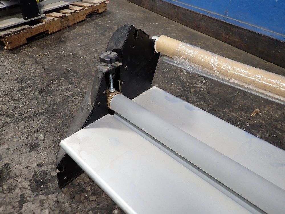 Laminator