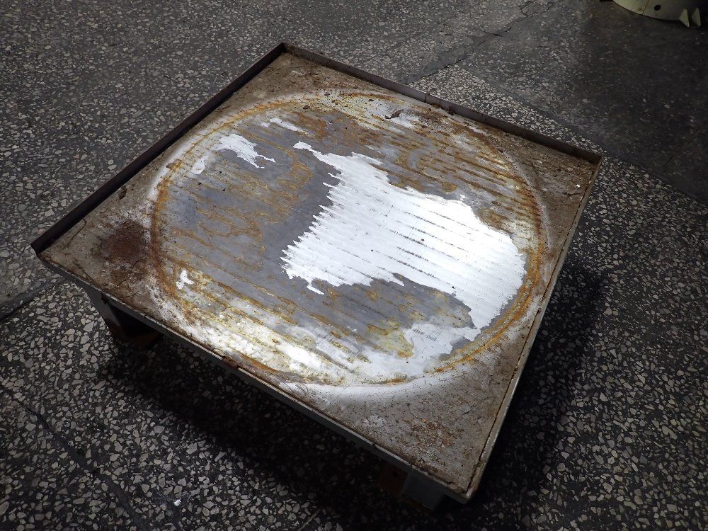  Steel Stand
