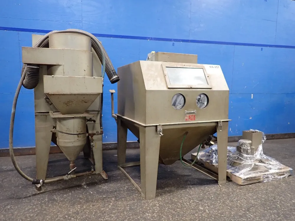 Trinco Trinco 48x48slpc Blast Cabinet