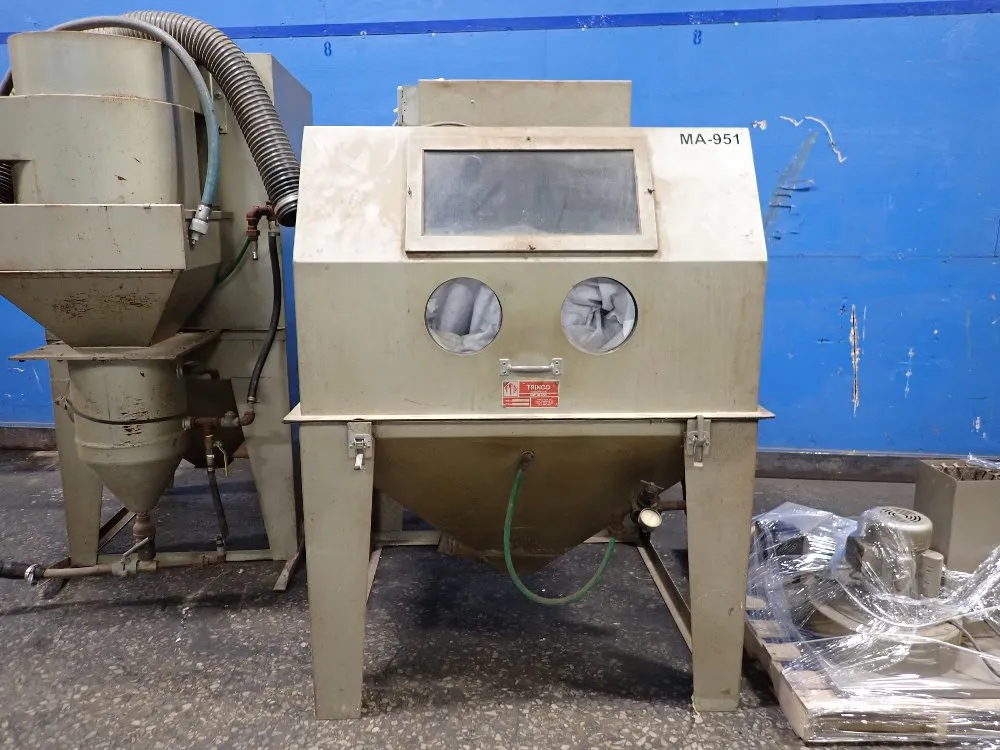 Trinco Trinco 48x48slpc Blast Cabinet