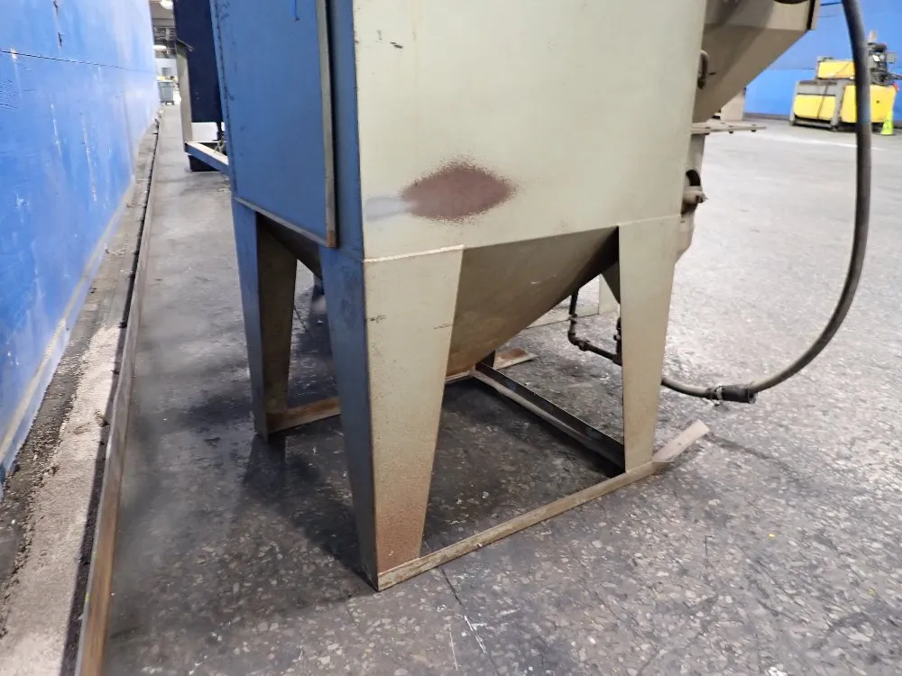 Trinco Trinco 48x48slpc Blast Cabinet