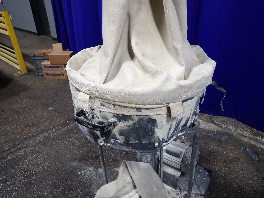 Central Machinery Dust Collector