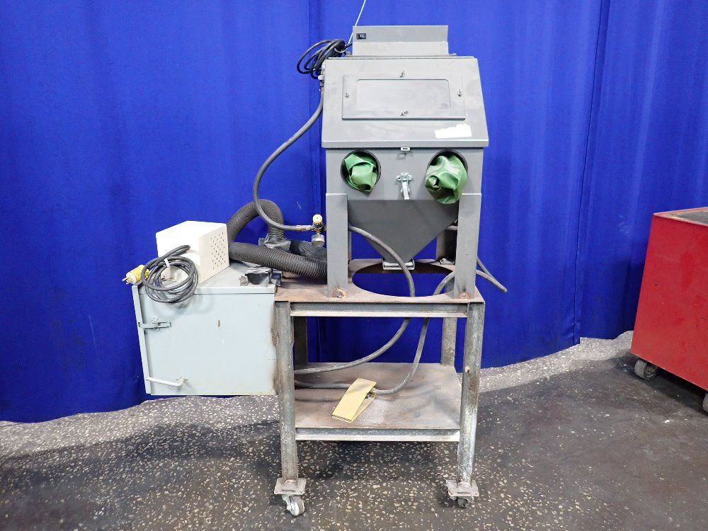  Blast Cabinet