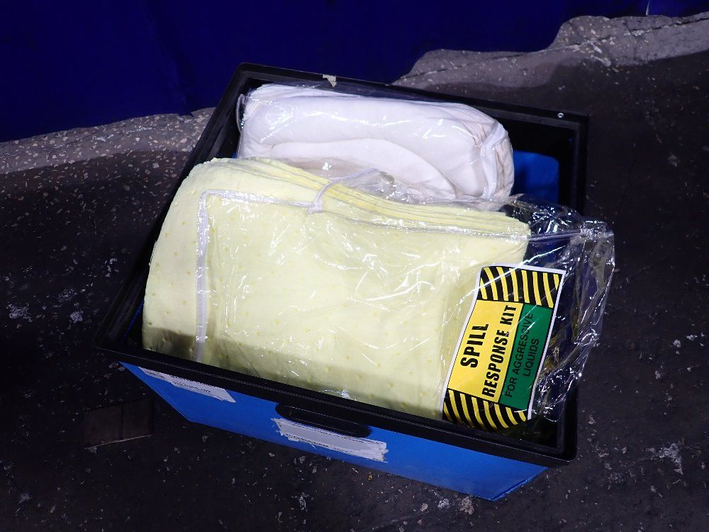  Spill Response Kits