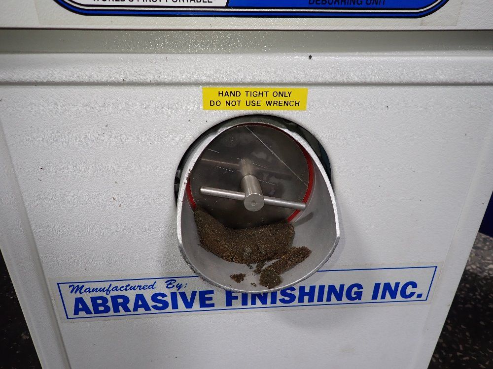 Abrasive Finishing Vibratory Finisher