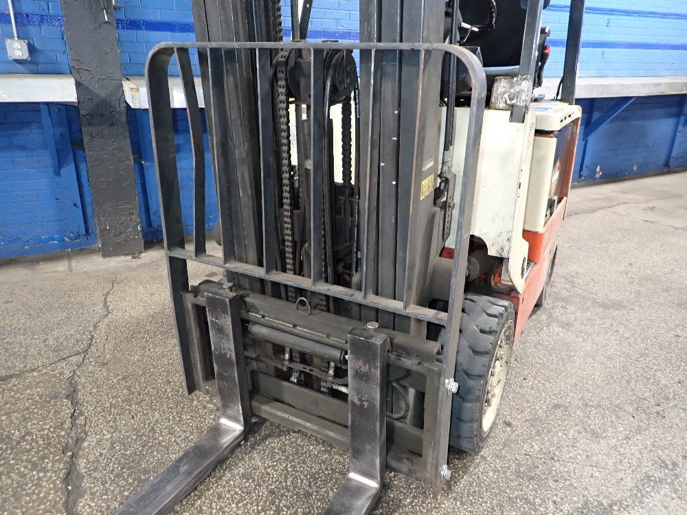 Nissan Nissan Cwp02l25s Electric Forklift