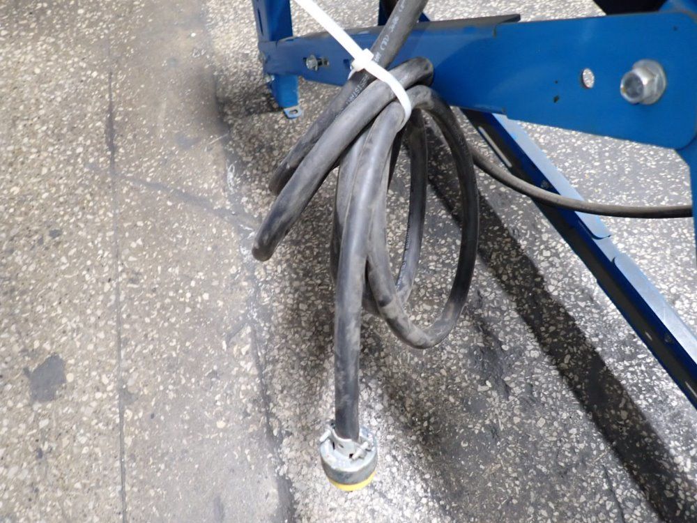 New London Engineering Power Belt Conveyor