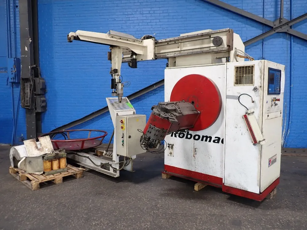 Latour 1995 Latour Robomac 310 Wire Former